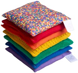 Little Botanic Label sensorisch speelgoed pittenzakjes regenboog confetti 7 stuks